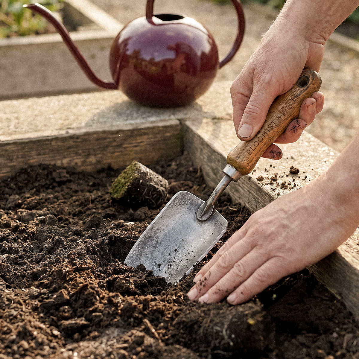 Tool box garden set for planting, digging, weeding, and cultivating