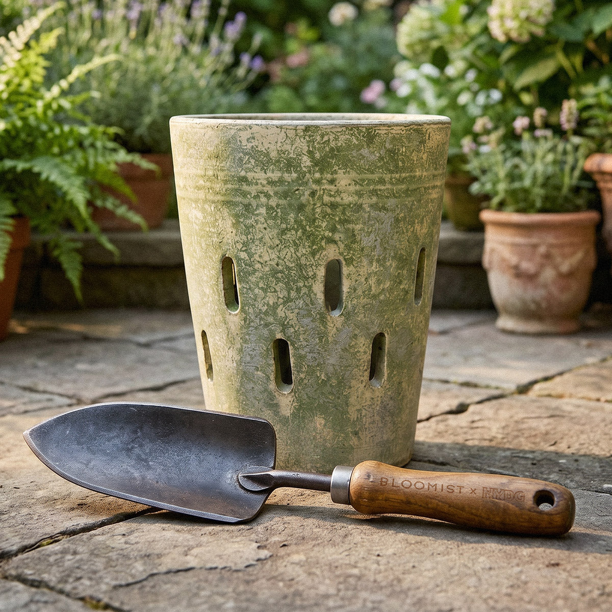 Premium gardening set with tempered boron steel and engraved ash handles