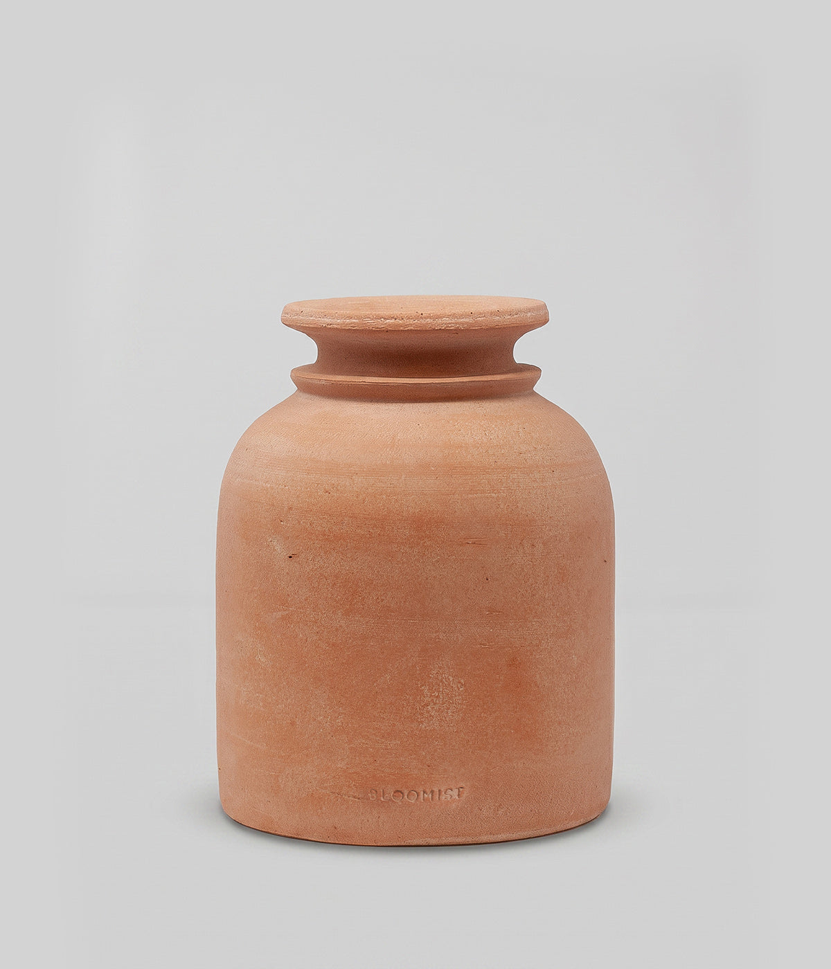 Collar Terracotta Jar, Whitewash