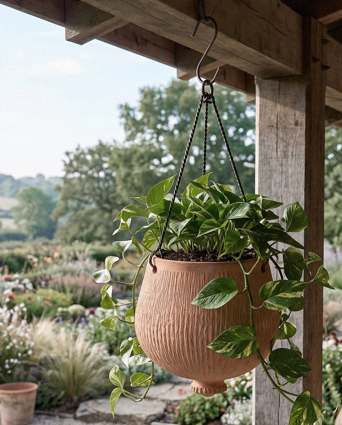 Terracotta Reed Hanging Planter, Whitewash