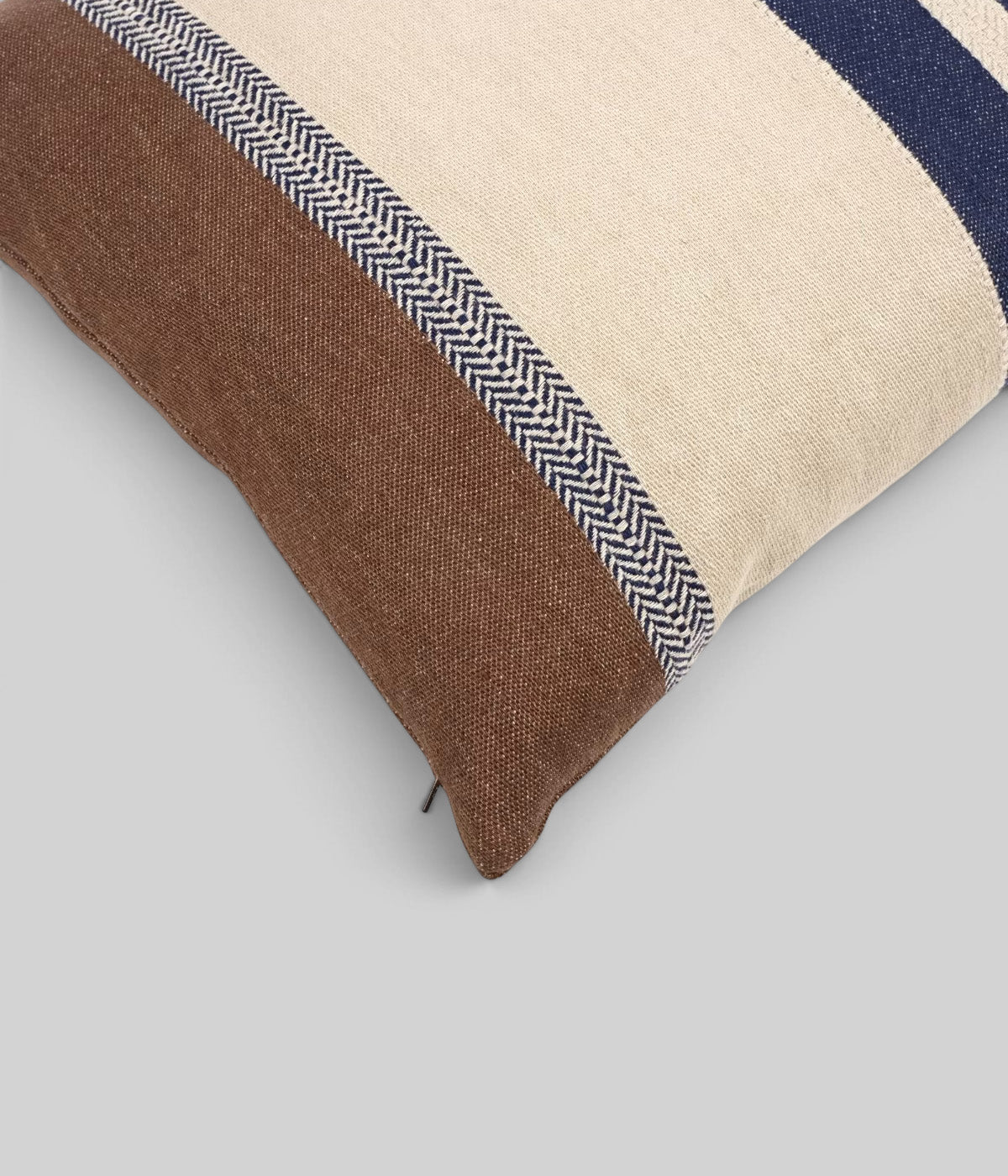 Linen throw pillow cover in coastal navy stripe woven in Meulebeke Belgium
