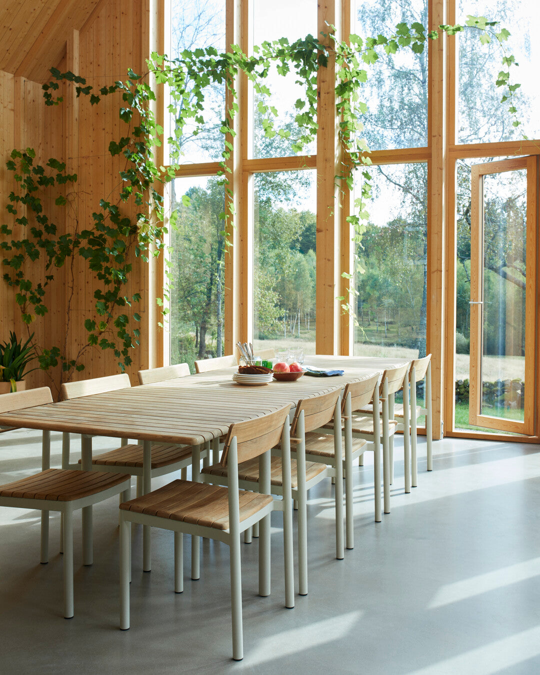 Luxury teak outdoor seating
