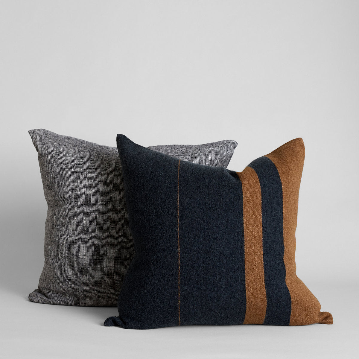 Oscar Pillow Cover, 25" x 25" - Bloomist