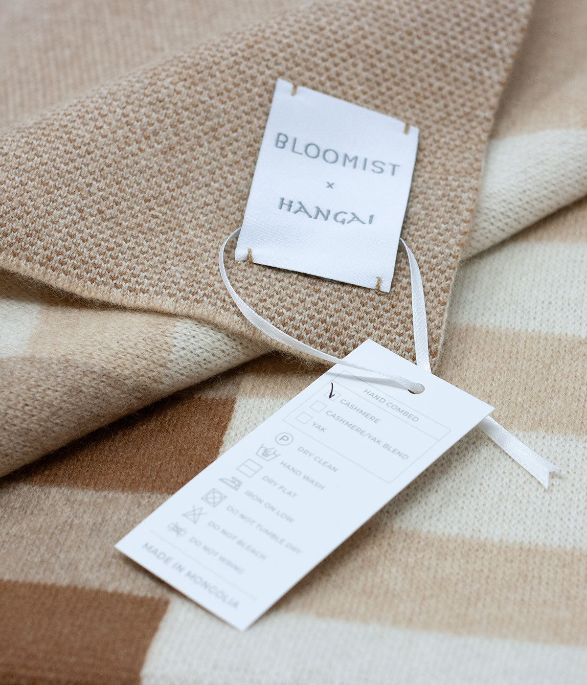 Knit Cashmere Cognac Throw